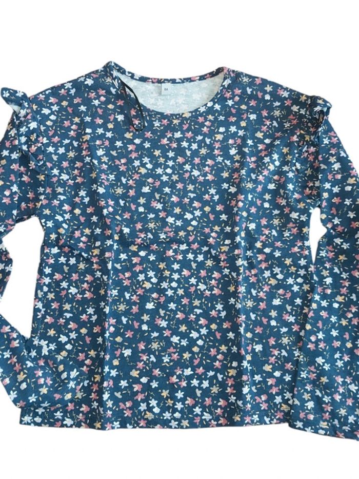 Haut à manches longues taille 8 ans