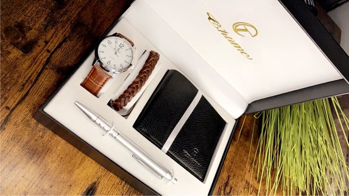Magnifique coffret cadeau montre Quartz homme - photo numéro 6