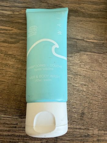 Wafe care shampoing douche après piscine