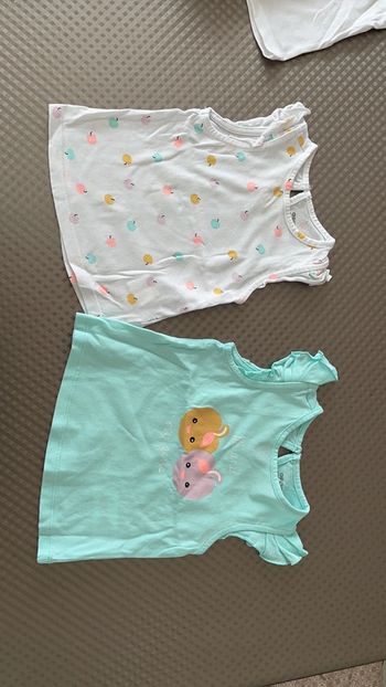 Lot de 2 tee-shirts sans manches