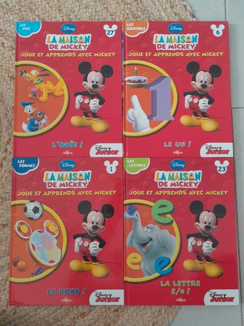 Lot 4 livres la maison de Mickey
