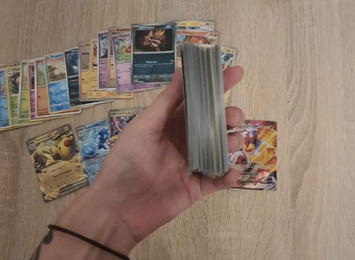 Lot de carte pokemon - photo numéro 2