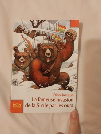 Livre "La fameuse invasion de la Sicile par les ours" à partir de 10A