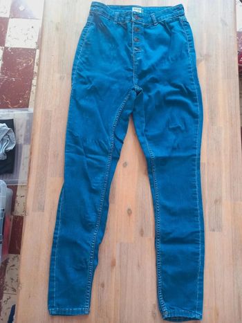Jean skinny bleu Kiabi – Taille 40 – Très bon état