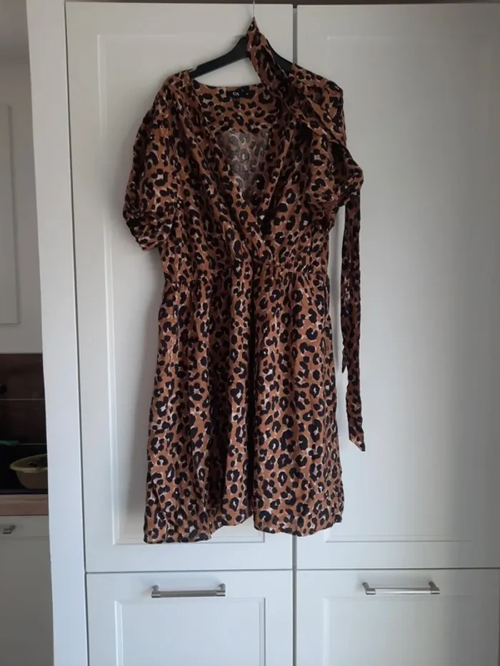 Robe courte