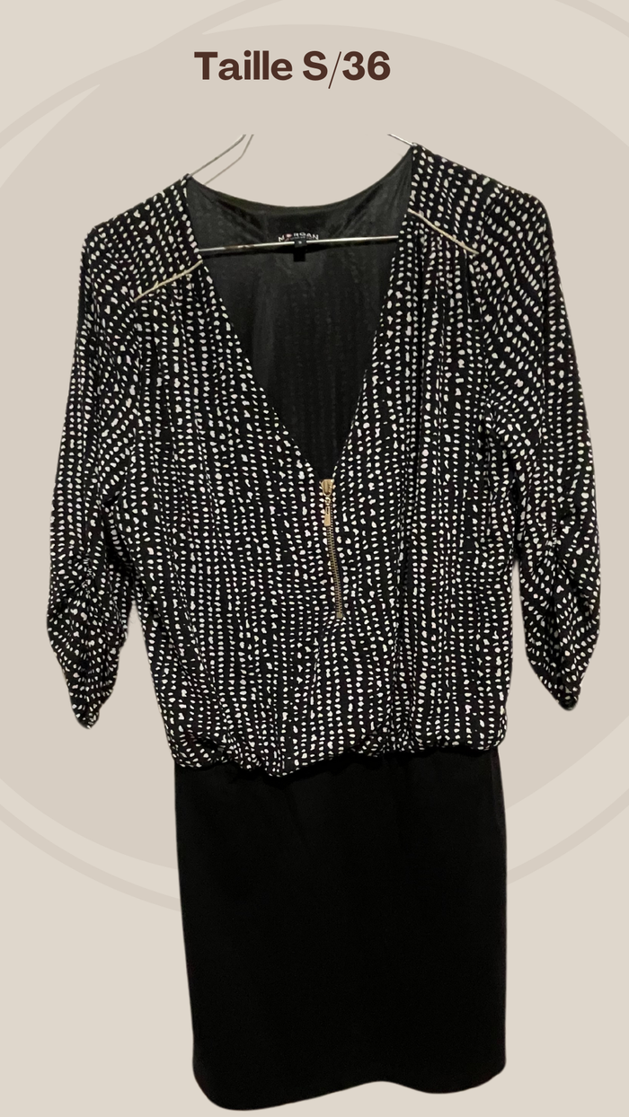 Robe noire à motifs Taille S/36