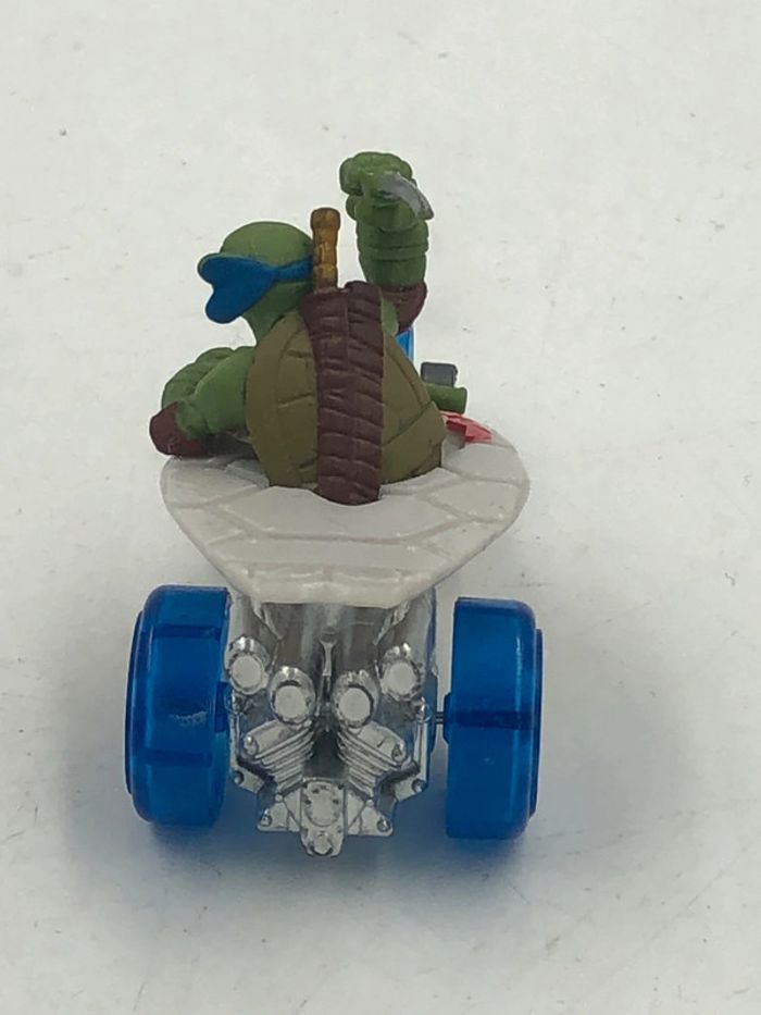 Véhicule miniature moto TMNT Viacom 2014 - photo numéro 4