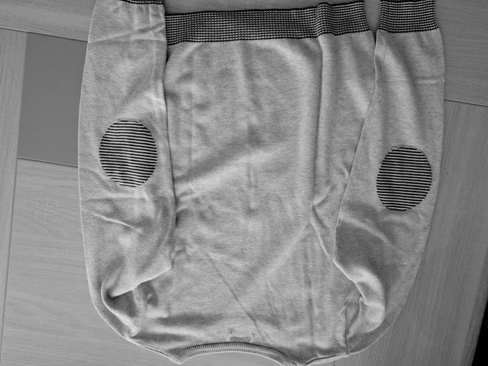 Pull gris - photo numéro 5