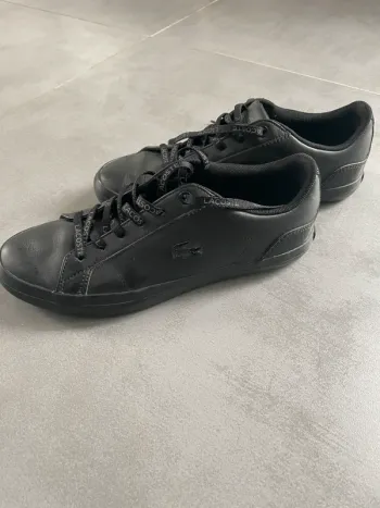 Baskets Lacoste noires