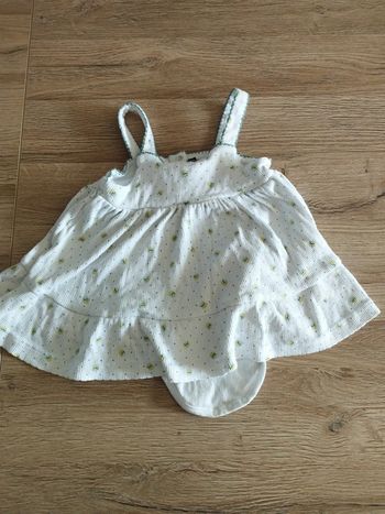 Robe sans manches