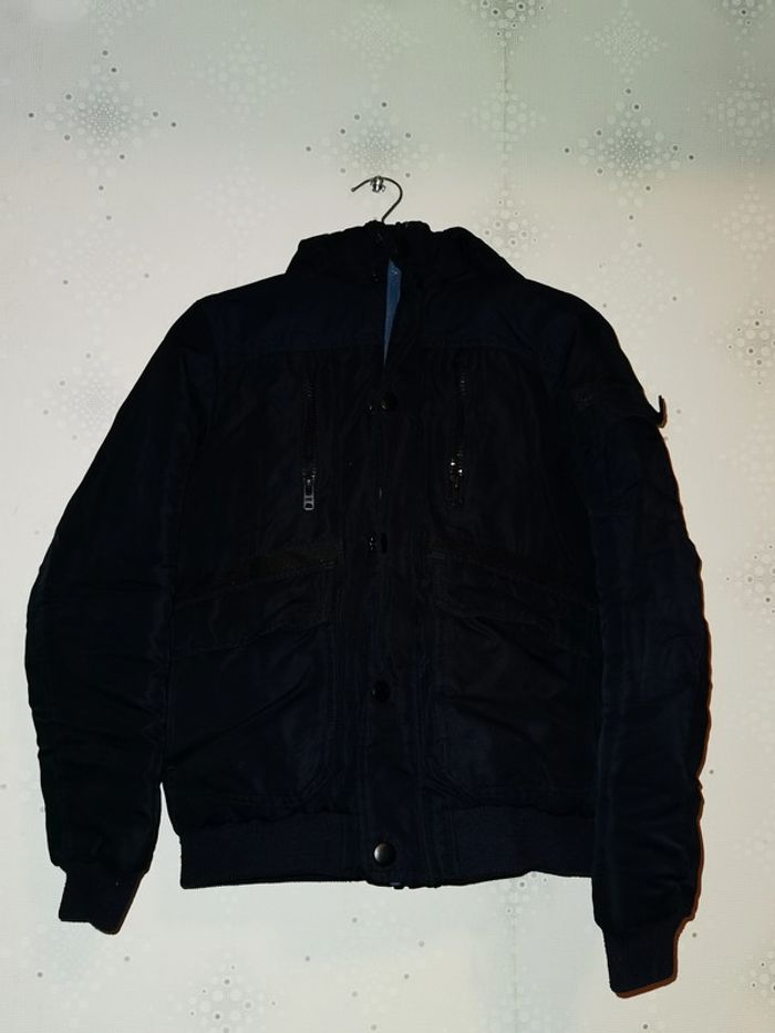 D3232 - doudoune garçon taille 12 ans