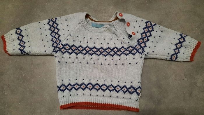 Jolie pull 3 mois - photo numéro 2