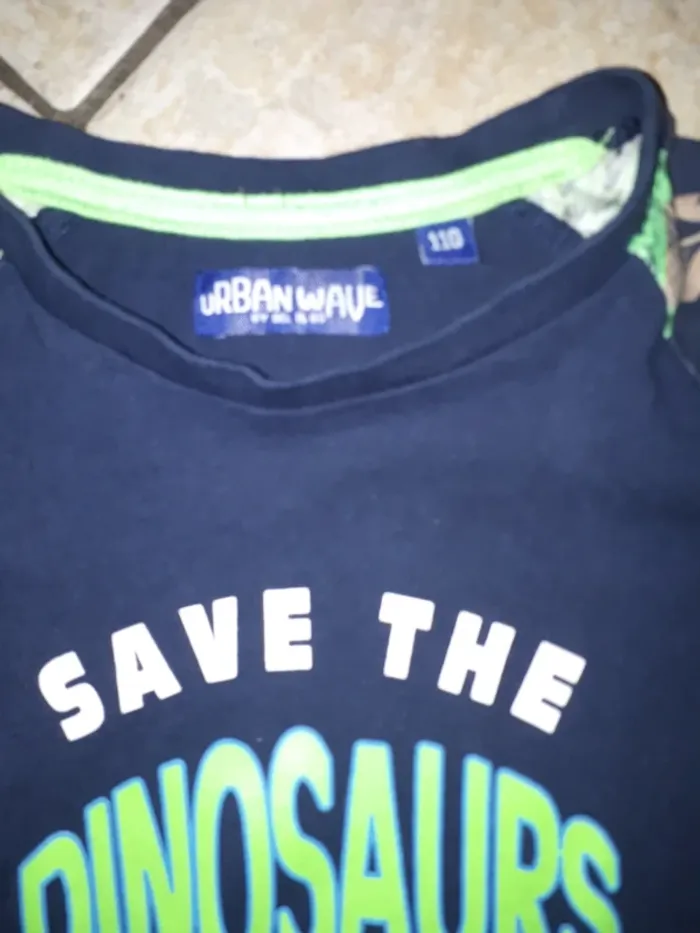 T-shirt Dinosaure - photo numéro 2