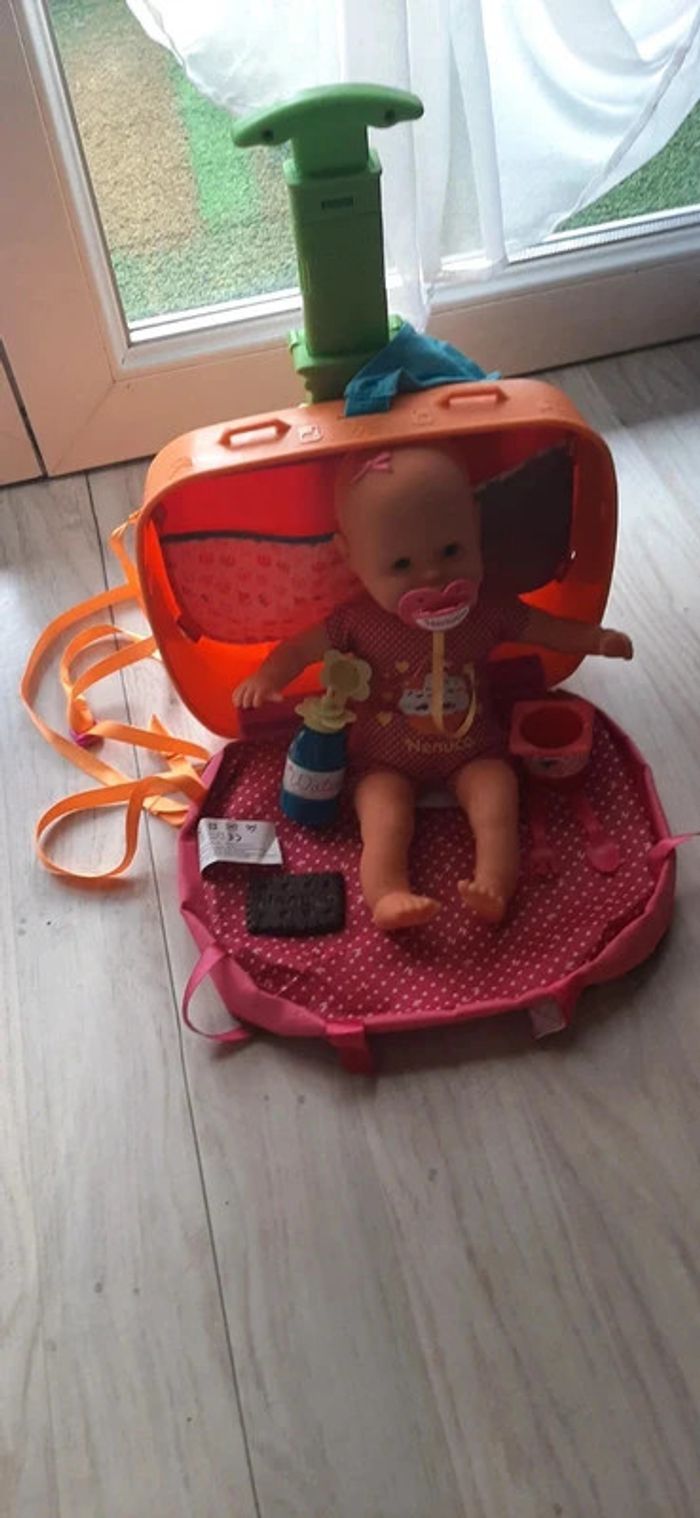 Poupée nenuco avec valise - photo numéro 5