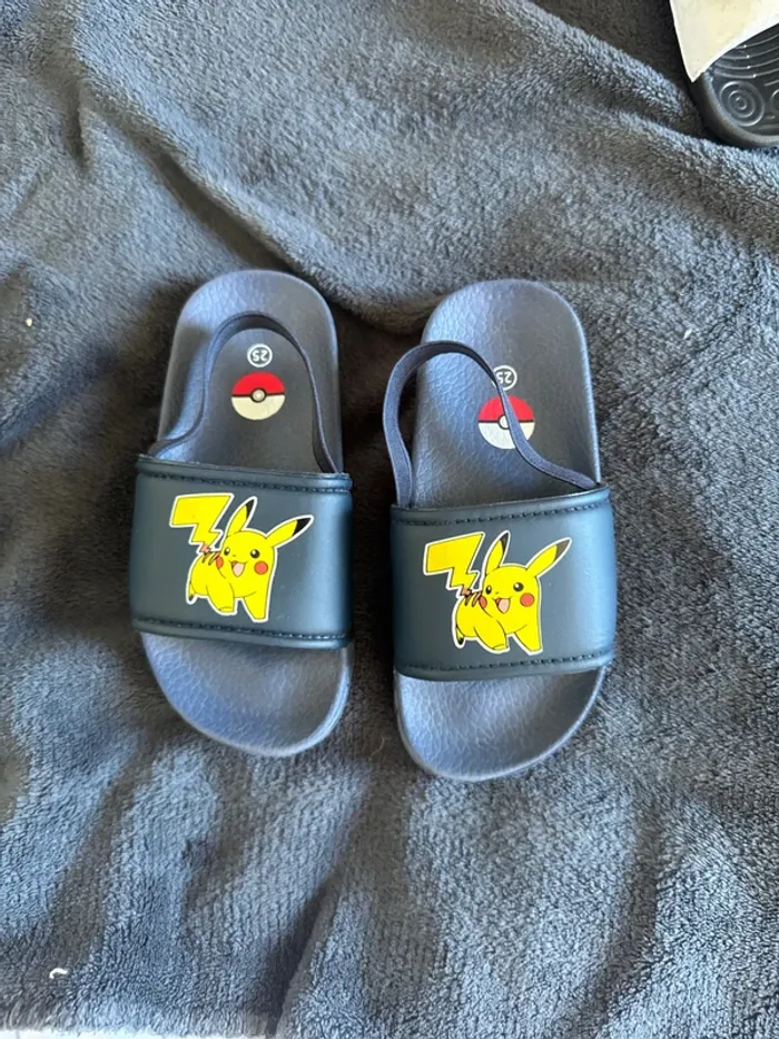 Claquette Pokémon taille 25