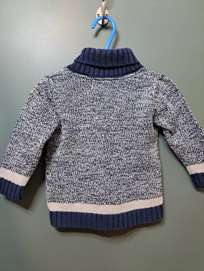 Pull - H&M - 6 mois - photo numéro 3