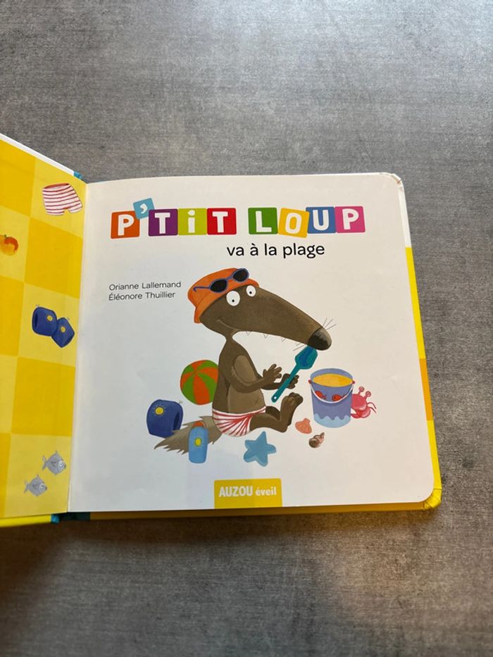 Livre petit loup va à la plage - photo numéro 2