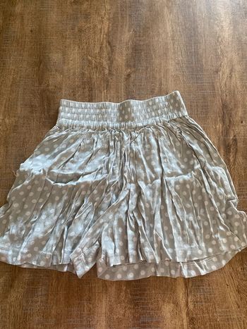 Short léger en taille 34 Zara