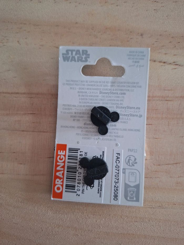 Pin's Star Wars The Child (Grogu / Baby Yoda) - Mandalorian - Disneyland Paris - photo numéro 2