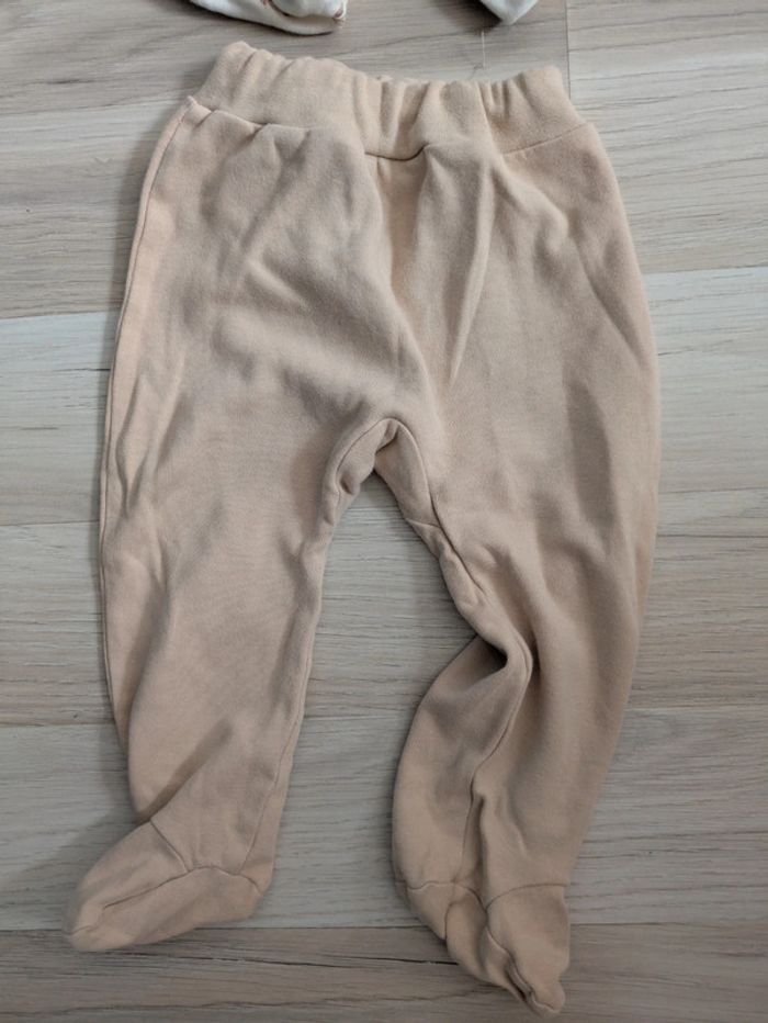 Lot de 3 pantalons avec pied 6-9 mois - photo numéro 2