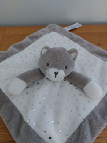Doudou plat Chat gris blanc étoiles - Obaibi