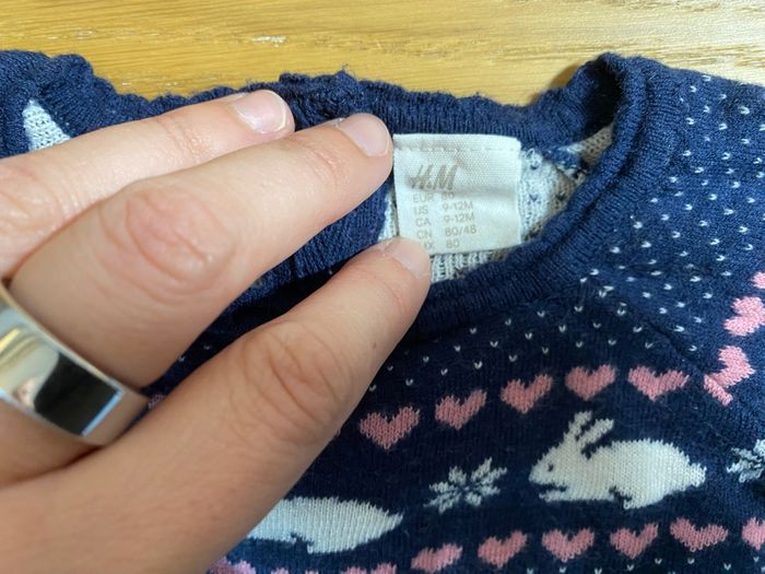 H&M Pull bleu lapin Taille 9/12 mois - photo numéro 5