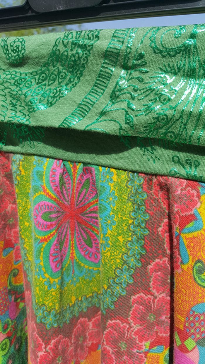 Jupe Desigual noire et verte 13-14 ans - photo numéro 3