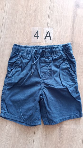Short bleu marine 