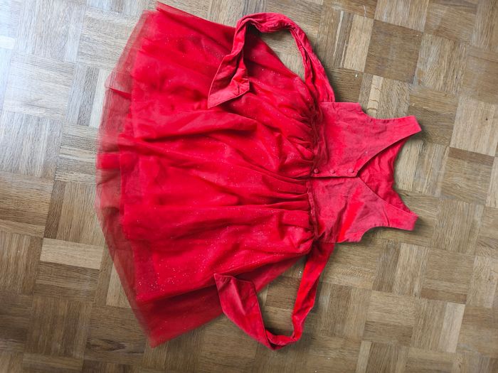 Robe velours rouge 7 ans vert Baudet jupe en tulle tutu a paillettes, fermeture noeud et bouton - photo numéro 2