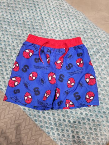 Short de bain 4-5ans