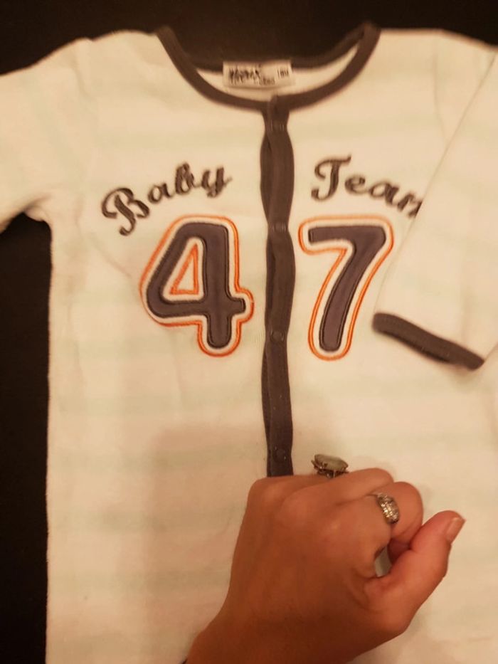 Pyjama velours 9 mois - photo numéro 2