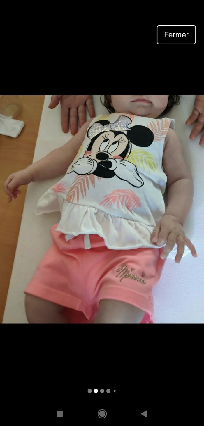 Superbe ensemble fille été Disney Minnie 6 mois short t shirt et bandeau - photo numéro 2