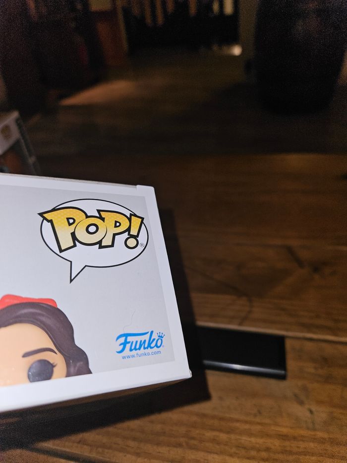 Disney – Blanche-Neige  Neuve - photo numéro 7