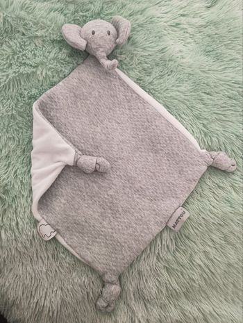 Doudou Éléphant Tembo Nattou