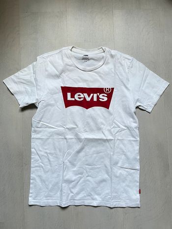 Tee-shirt Levis blanc et rouge
