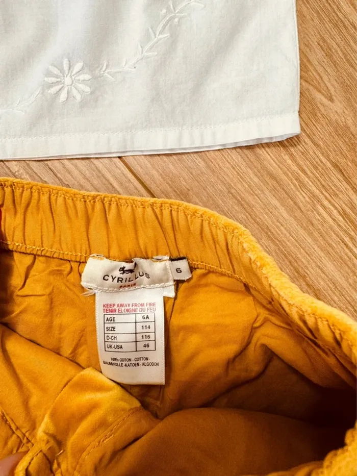 Taille 6 ans tenue 2 pièces fille Cyrillus blanc moutarde * broderie et velours * 🌹 - photo numéro 7