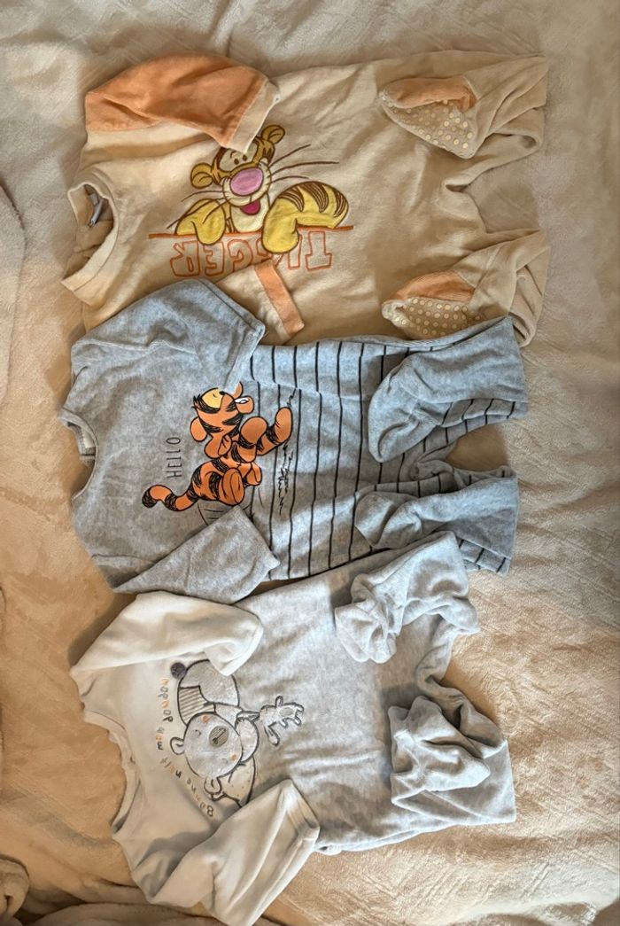 Lot 9  pyjamas - photo numéro 3