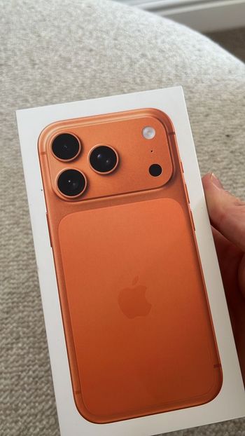 Orange Cosmique - Neuf scellé + débloqué - 256 Go