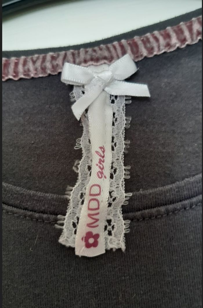 2 t-shirts 12 ans, manches longues - photo numéro 2