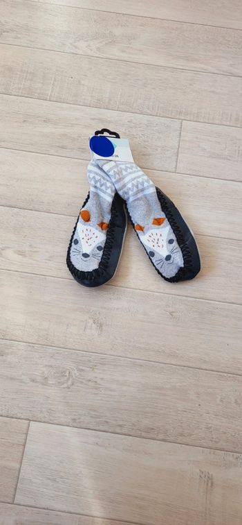 Chausson anti derapant 25.26