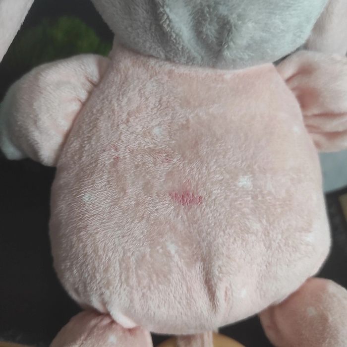 Peluche musicale lapin Simba toys kiabi rose étoiles blanches 20 cm gris - photo numéro 4