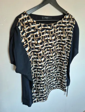 T-shirt Un jour ailleurs taille 5