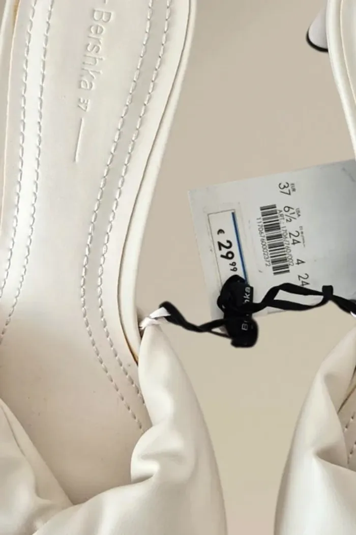 Sandales Bershka Pointure 37 - photo numéro 5