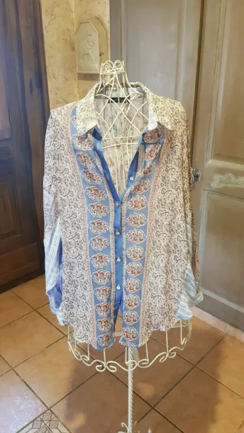 Chemise fine manches longues