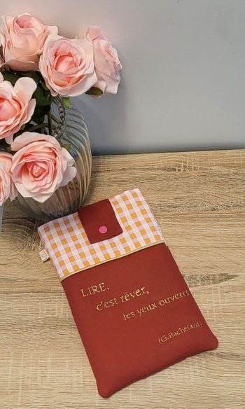Pochette à livre