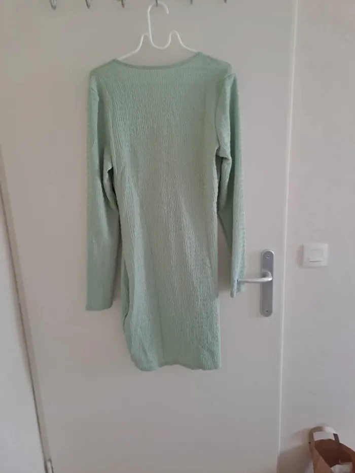 Robe vert d'eau croisé - photo numéro 2