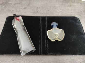 Miniature Shalimar et sa trousse