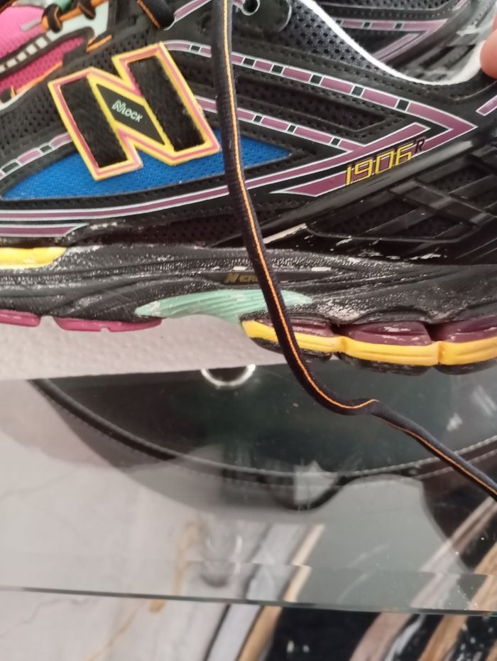 Baskets New Balance néon light en très bon état - photo numéro 8