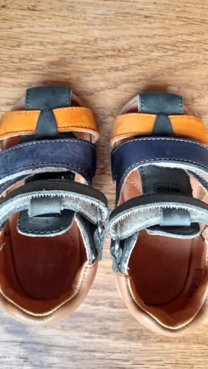 Sandalettes garçon cuir Babybotte Pointure 21 - photo numéro 2