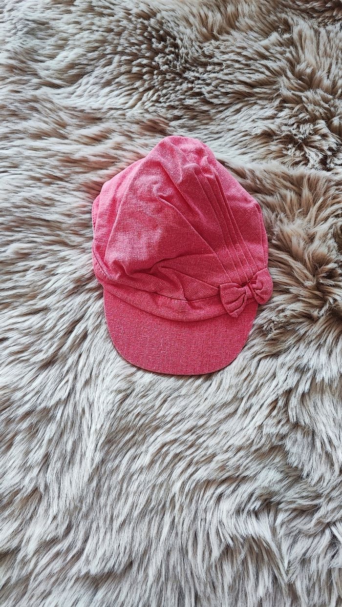 Casquette rose Auchan 0/3 mois